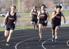 Benet Robinson, Elijah Blue, Sawyer Ferdon and Ramiro Garrado race in the 400.